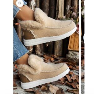 Cozy Slip-On Faux Fur Casual Shoes - Beige